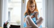 4 Ways to Use a Prepaid Phone to Teach Children Responsibility