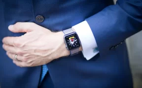 5 Things To Consider Before Buying A Stainless Steel Apple Watch Band