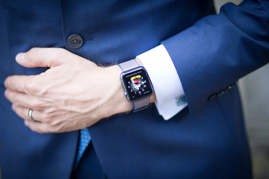 5 Things To Consider Before Buying A Stainless Steel Apple Watch Band
